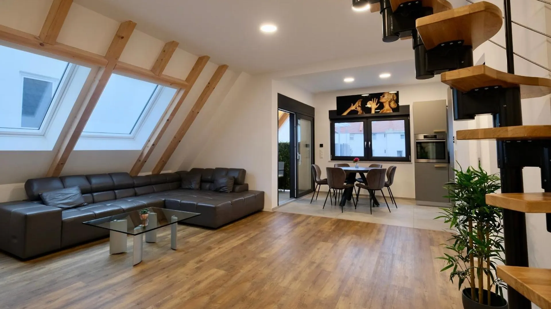 Brandneues Stadtglanz Apartment 슈투트가르트