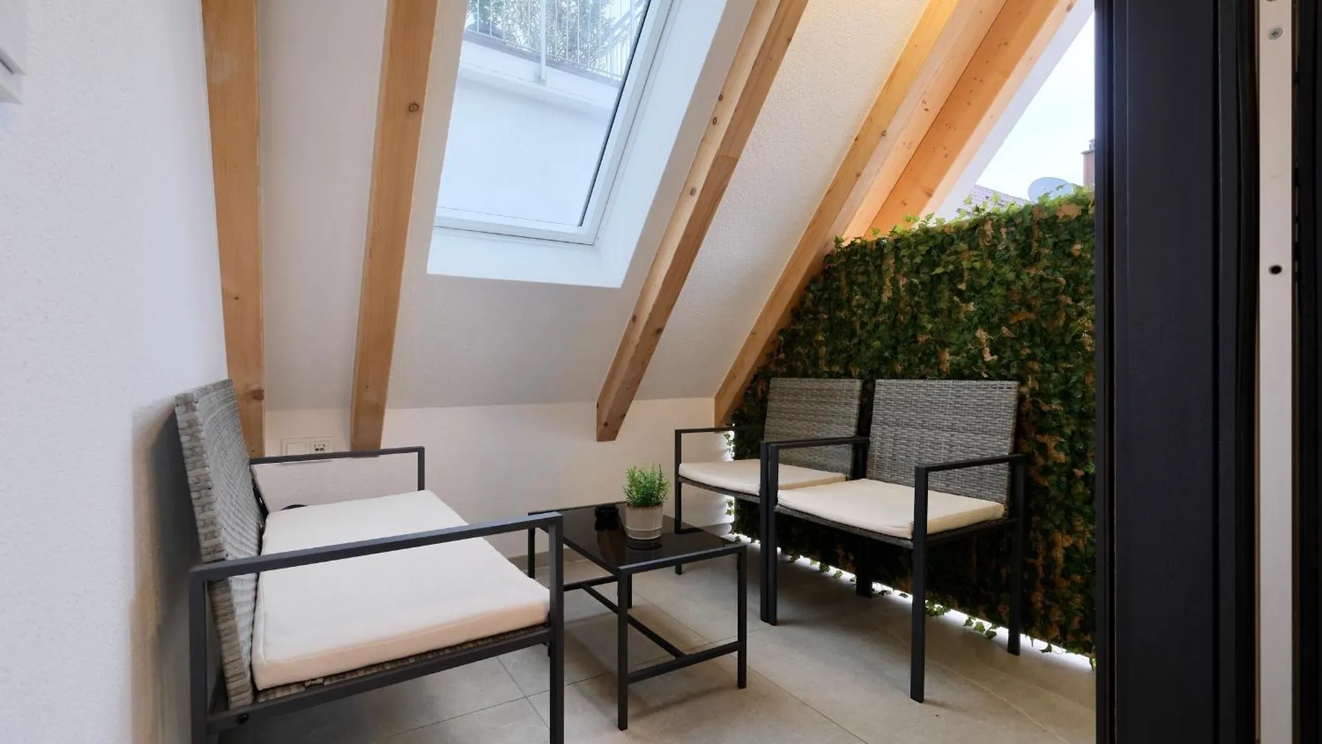 Brandneues Stadtglanz Apartment 슈투트가르트 독일